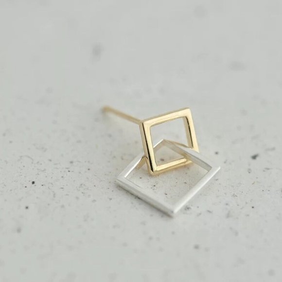 4/$25 Linked Square Earrings Vermeil Sterling Silver - Picture 4 of 5
